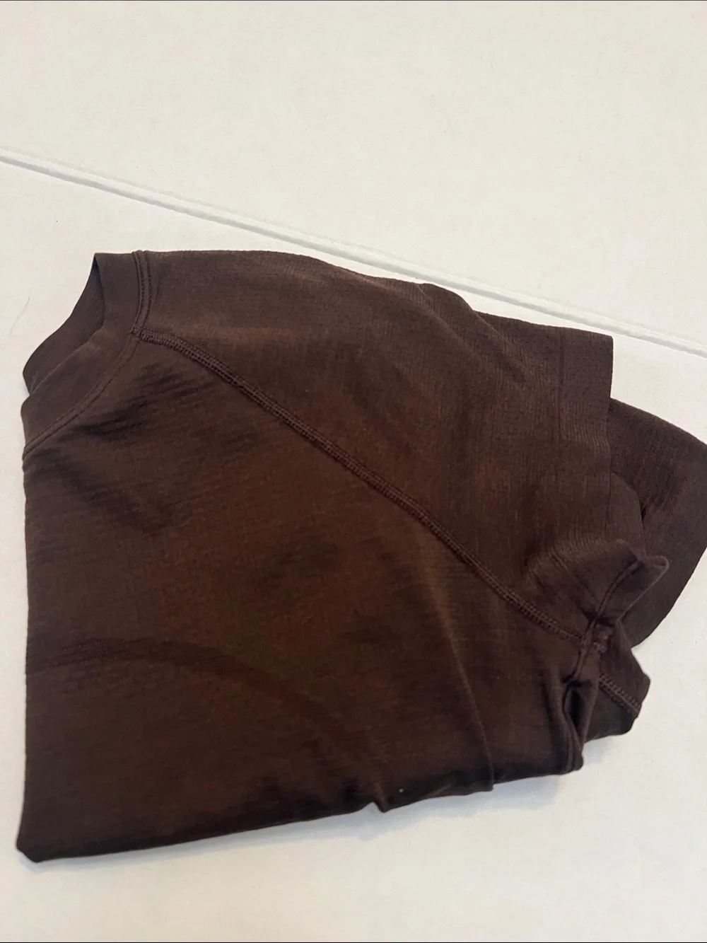 LULULEMON BROWN SHORT SLEEVED CROP WORKOUT TOP SIZE SMALL